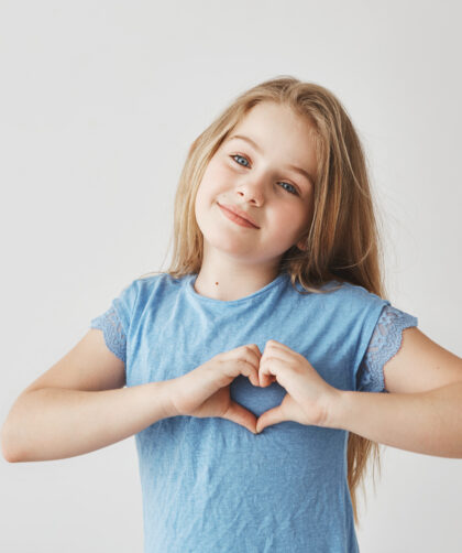 Piękne imiona dla dziewczynek oznaczające zwycięstwo - symbolika i znaczenie