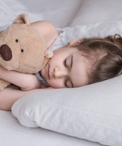 Sen noworodka - sekret spokojnych nocy i zdrowego rozwoju maluszka