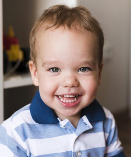 Ząbkowanie u niemowląt – objawy, czas trwania i jak pomóc dziecku